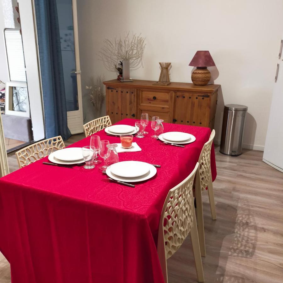 Le Cocon Des Spress Apartment Cers Exterior photo