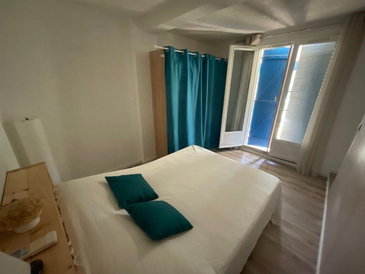 Le Cocon Des Spress Apartment Cers Exterior photo