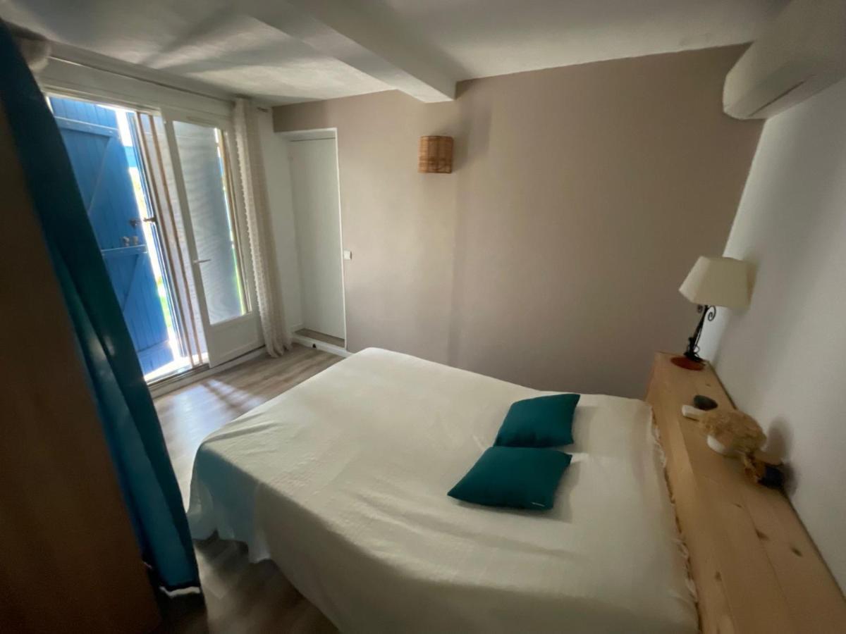 Le Cocon Des Spress Apartment Cers Exterior photo